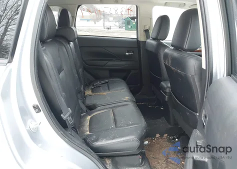 2015 Mitsubishi Outlander Se z USA, uszkodzony, nr VIN JA4AZ3A32FZ012024